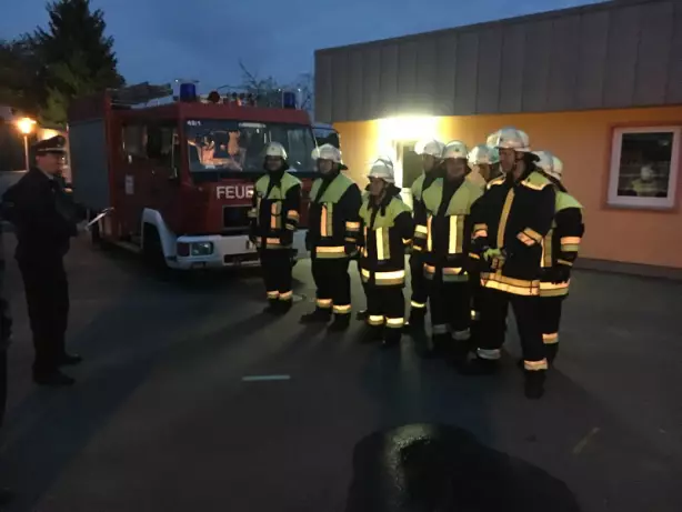 Feuerwehr legt Leistungsprüfung ab